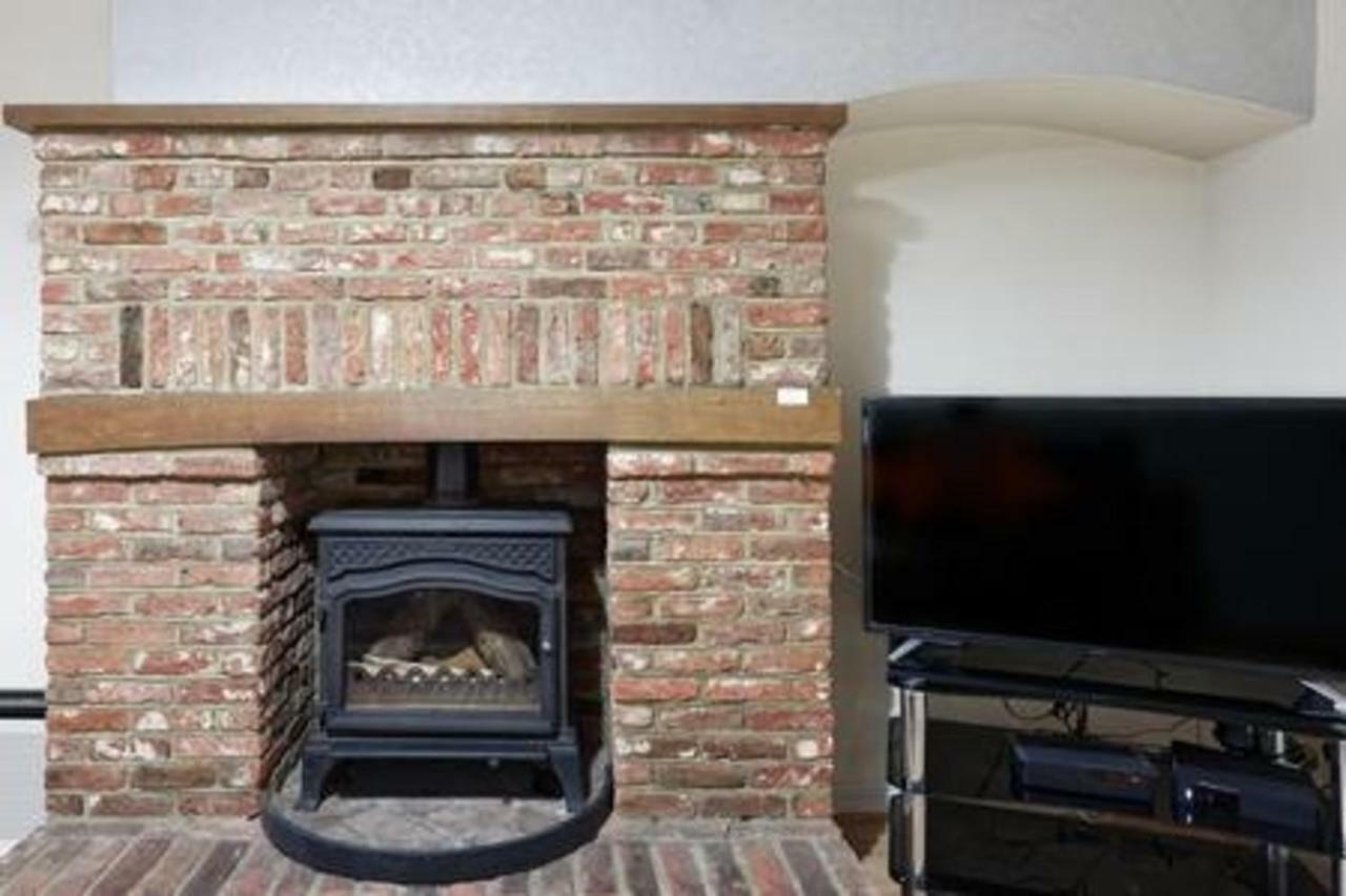Maidstone Family Homes Upper Road Cottage Экстерьер фото