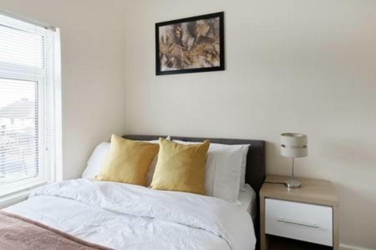 Maidstone Family Homes Upper Road Cottage Экстерьер фото