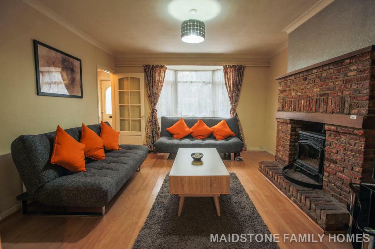 Maidstone Family Homes Upper Road Cottage Экстерьер фото