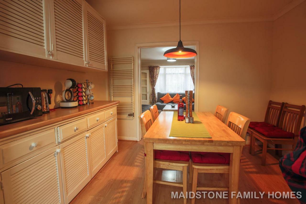 Maidstone Family Homes Upper Road Cottage Экстерьер фото