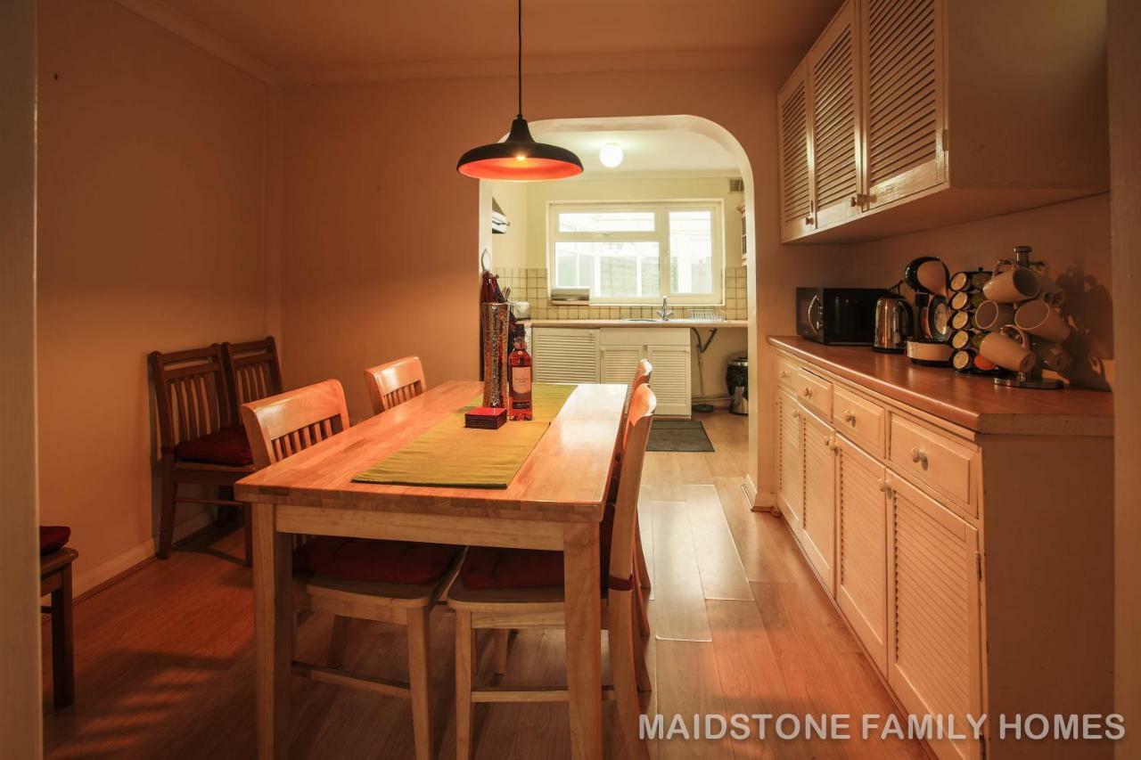 Maidstone Family Homes Upper Road Cottage Экстерьер фото